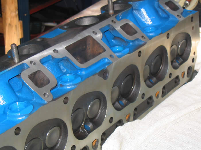 Ford 250 2V Cylinder head